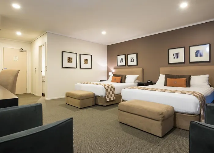 Hotel On Devonport