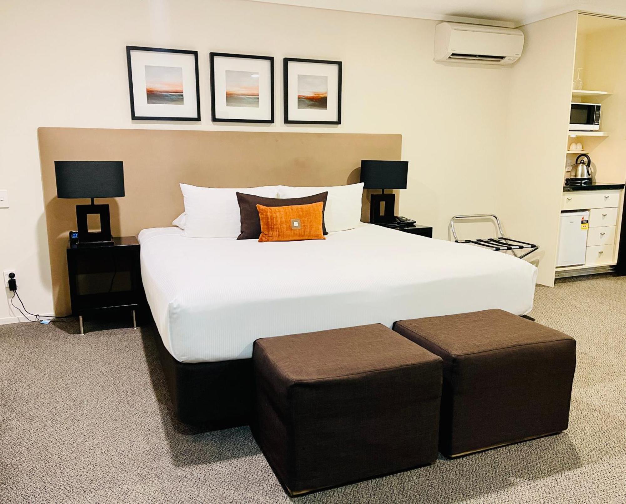 On Devonport Hotel 4*